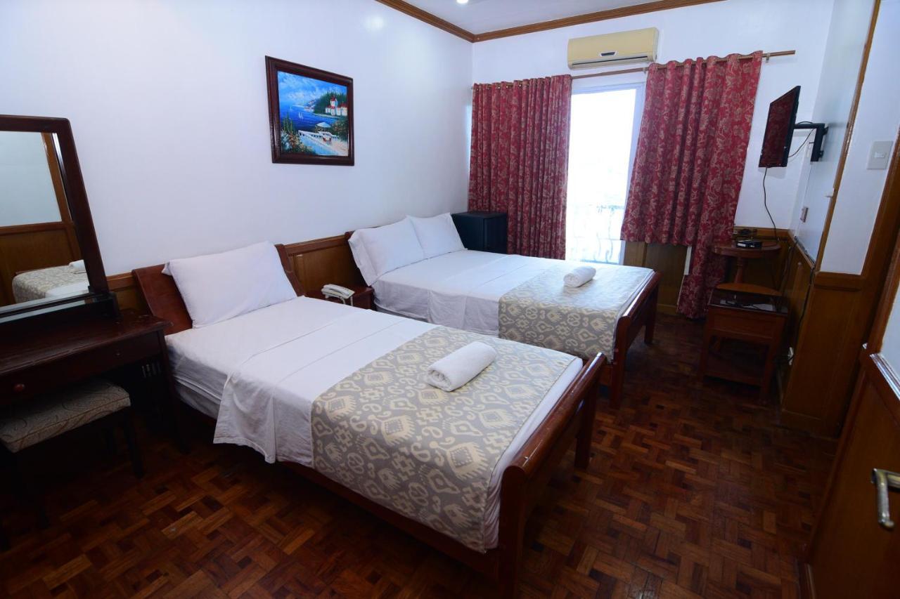 Ang Tahanan Ni Aling Meding Hotel And Restaurant San Pablo Exterior foto