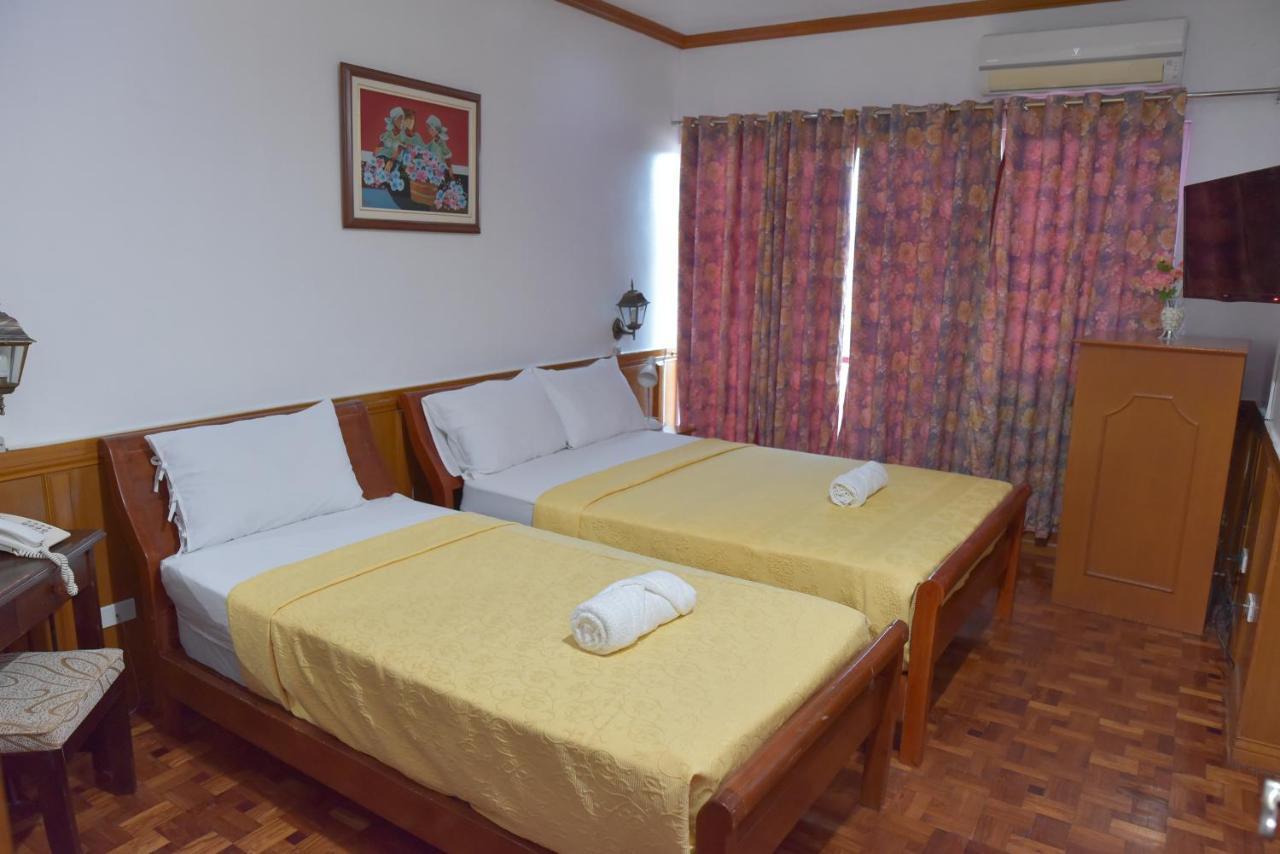 Ang Tahanan Ni Aling Meding Hotel And Restaurant San Pablo Exterior foto